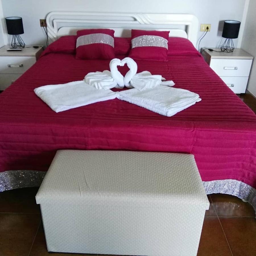 Sweethouse Pula Villa Porto Columbu - Perd'E Sali ภายนอก รูปภาพ